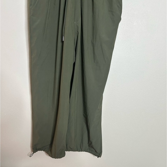 BNWT Abercrombie & Fitch traveler jumpsuit - Picture 4 of 11